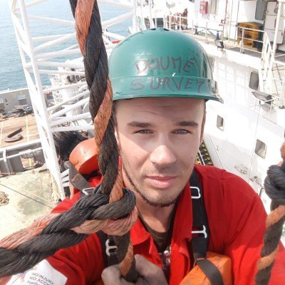Dominique Ferraro offshore, in a personnel transfer basket